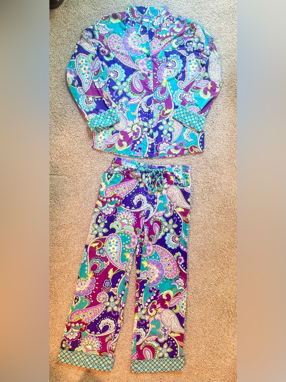 Vera Bradley Paisley Woman’s Pajamas, Size M, Excellent Condition, 100% Cotton